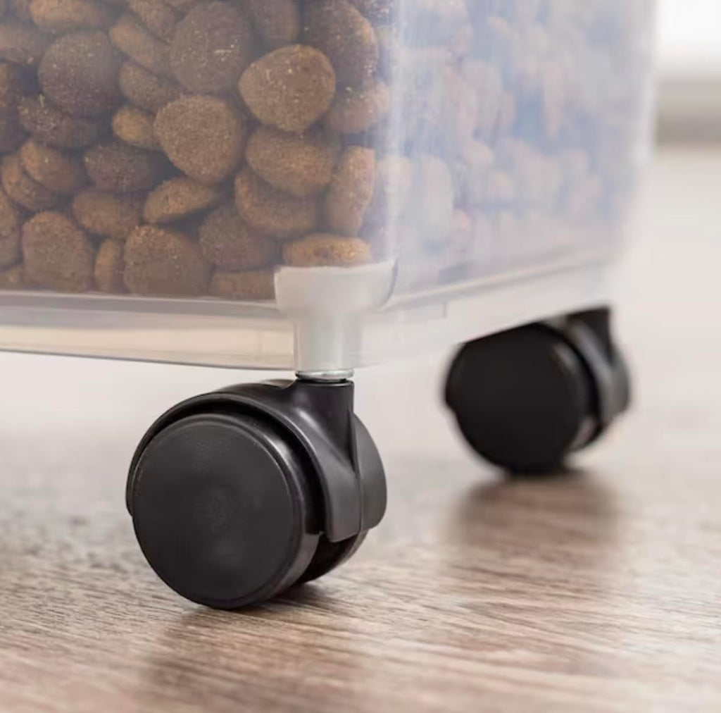 Airtight Pet Food Storage Combo with Scoop S607