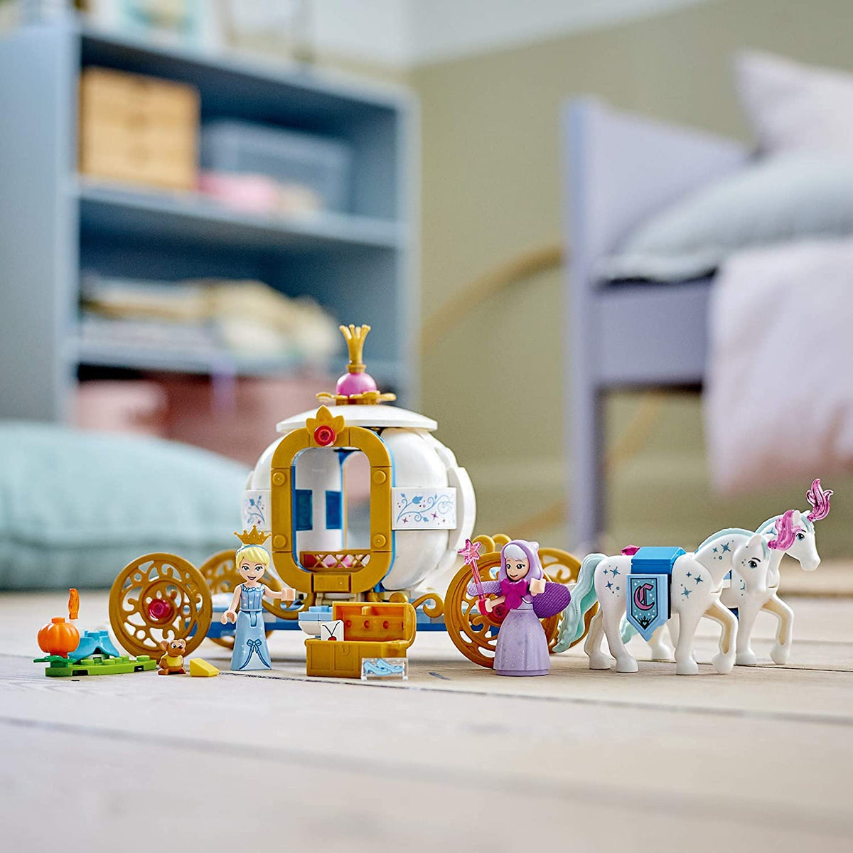 Disney Cinderella's Royal Carriage 237 Pieces O5156