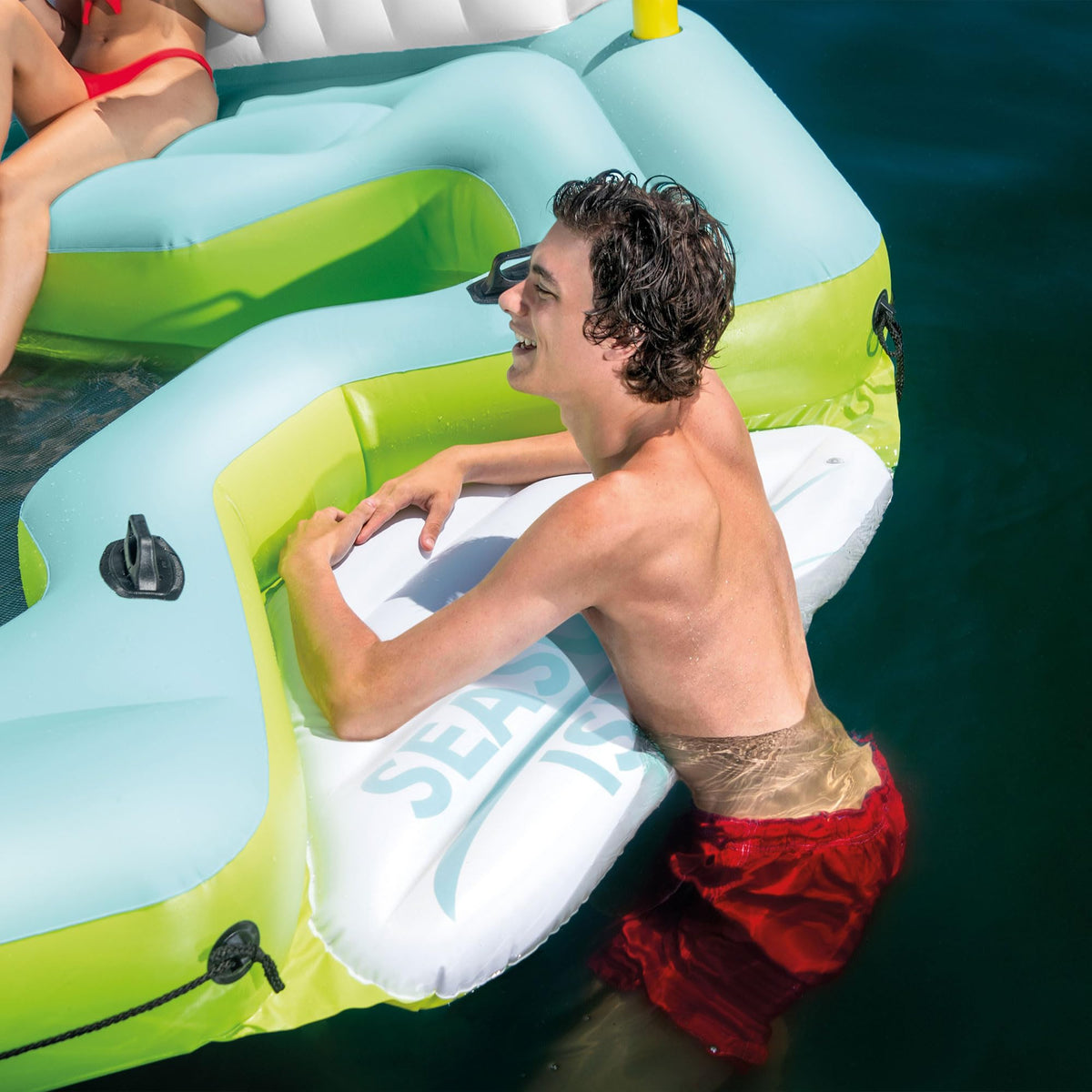 Inflatable Island Float with Built In Cooler and Cup Holder I417