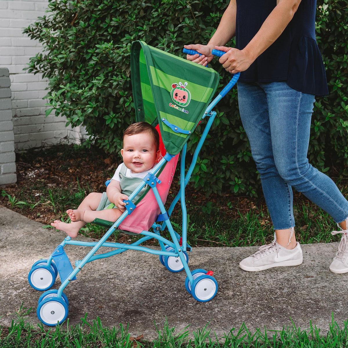 Red Umbrella Stroller with Canopy J355